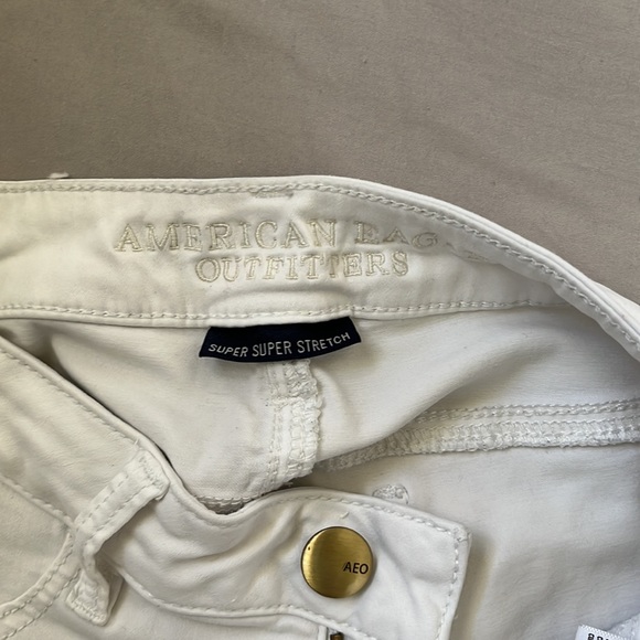 American Eagle white skinny jean/jeggings - Picture 3 of 4